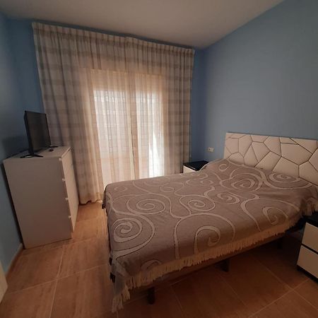 Torrevieja-Lugomar Apartamento Quarto foto